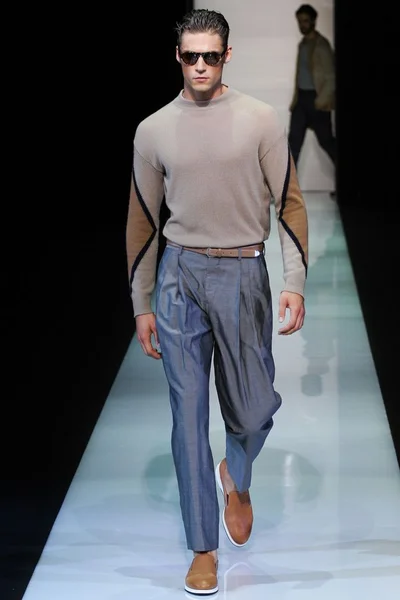 Look 5